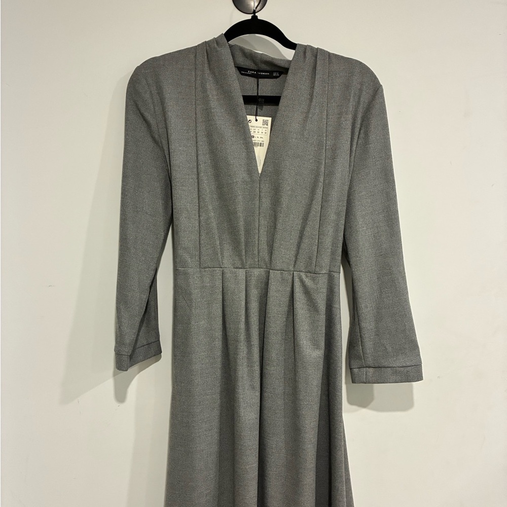 Zara Gray V-Neck Belted Midi Dress - medium (nwt)